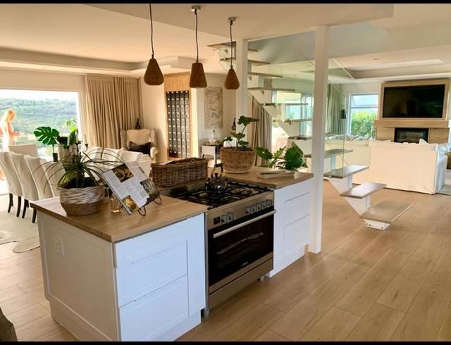 4 BEDROOM PROPERTY TO RENT IN BRACKENRIDGE